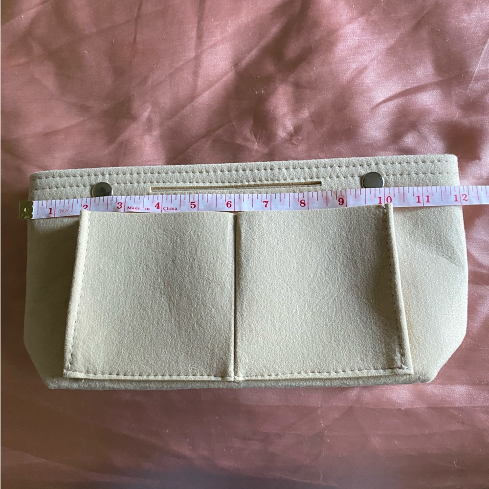 NWOT Felt color fast bag organizer